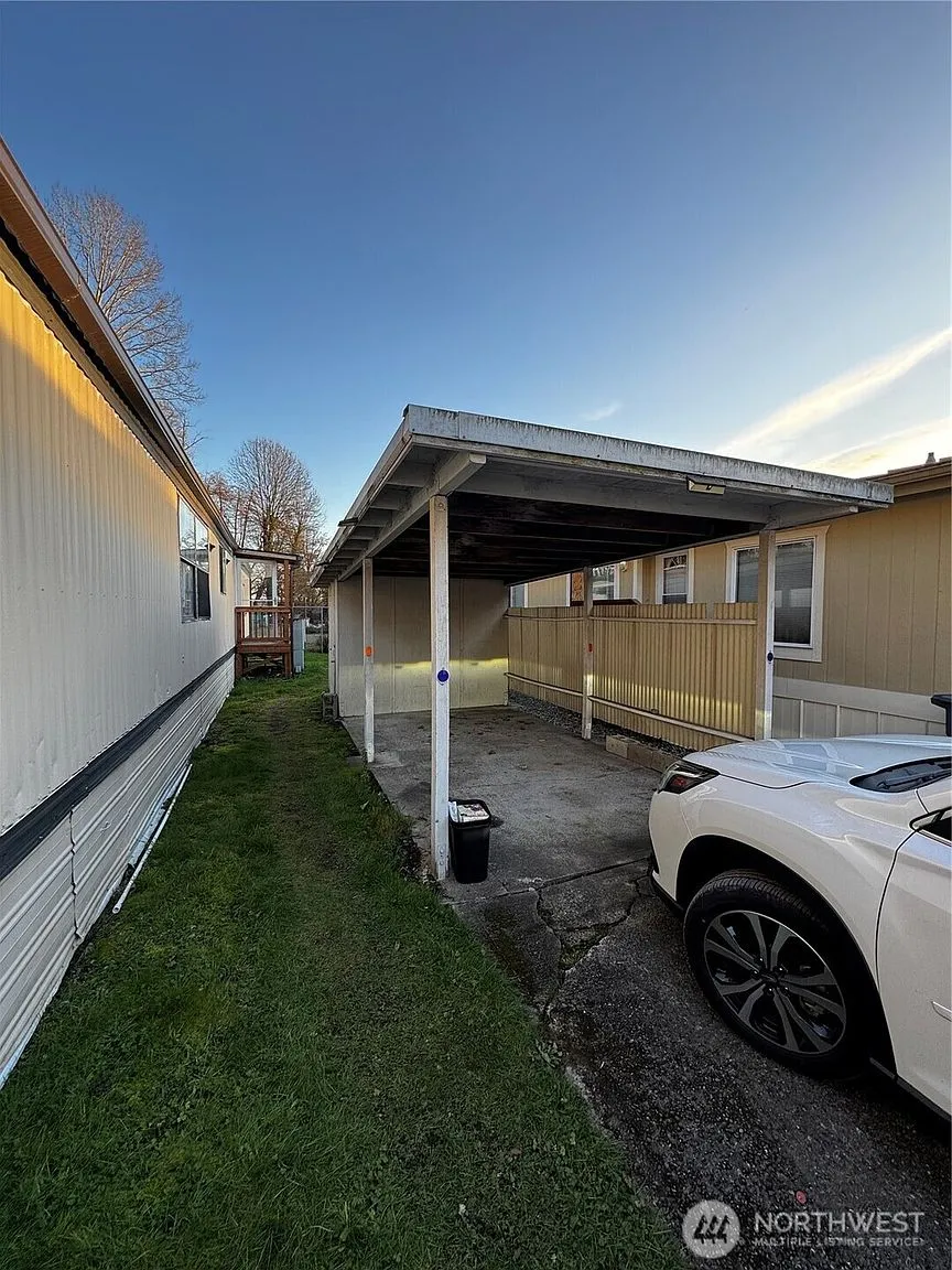 8522 37th Street Ct E #66, Edgewood - Thumbnail 2