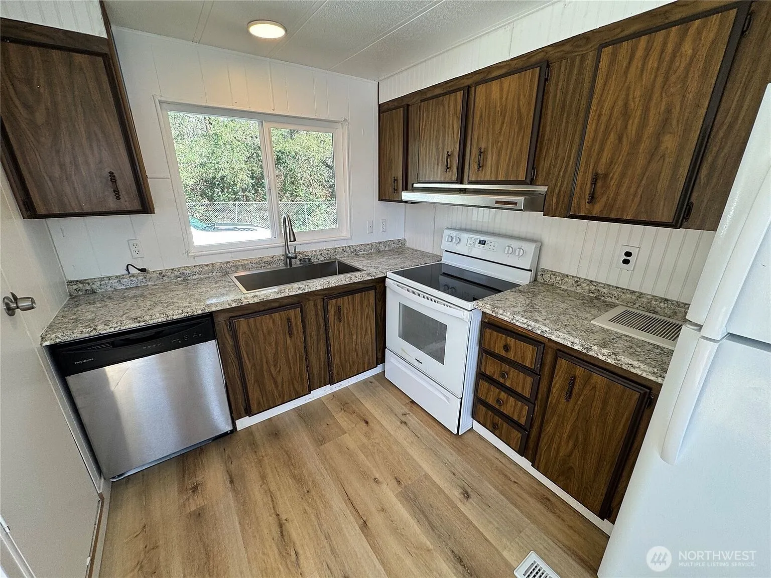 8522 37th Street Ct E #66, Edgewood - Thumbnail 8